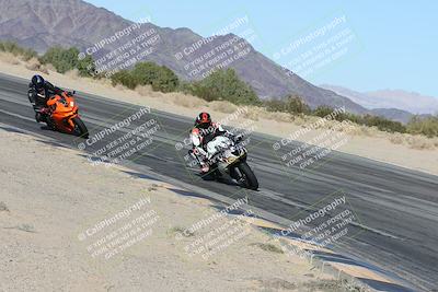 media/Dec-04-2025-Racers Edge (Thu) [[5ebc9f124d]]/3-B Group/7-Session 4 (Turn 10 Inside)/